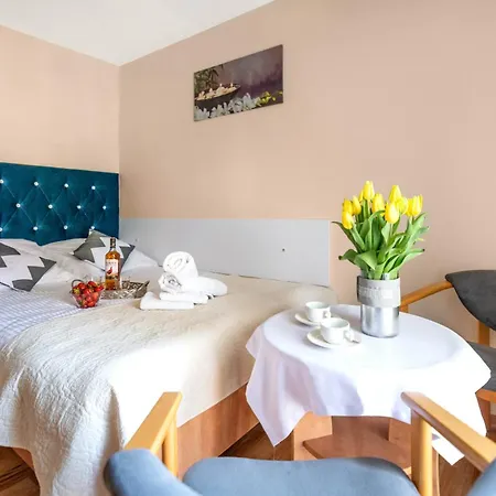 ReveliQa - pokoje gościnne i apartamenty-3