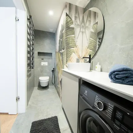 Capital Towers Rent Apartments-3