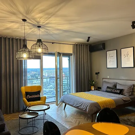 Capital Towers "First Class"-2