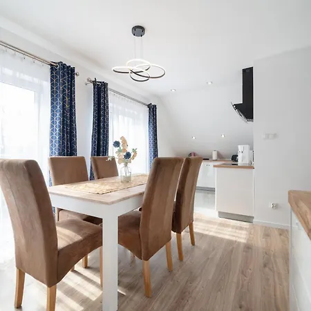 Apartamenty I Pokoje Goscinne Najblizej Morza Willa Dawid-3