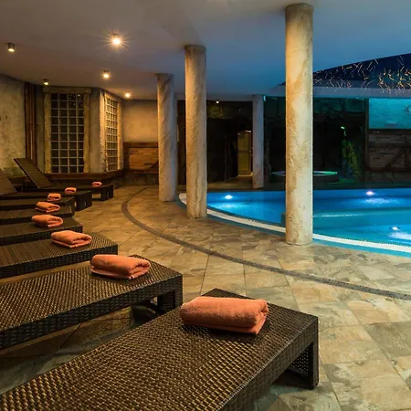Hotel Krysztal Conference & Spa-2