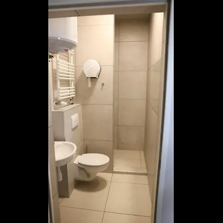 Motel Roko-2