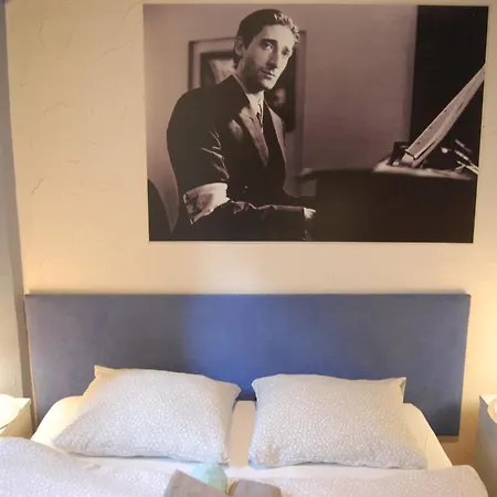 Lullaby Private Rooms-2