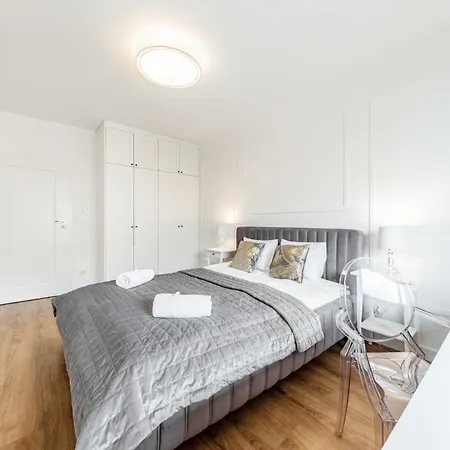 Aparthotel Plac Litewski Premium-3