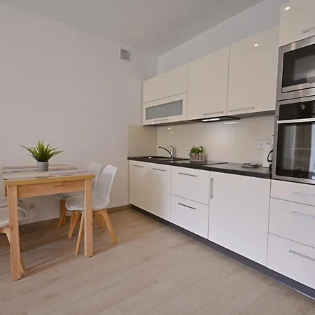 Apartamenty Cesarskie - Bryza-3
