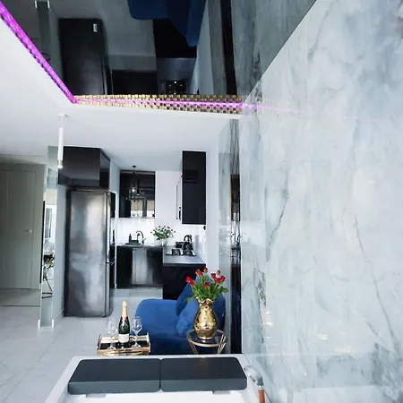 Apartament Jacuzzi-3