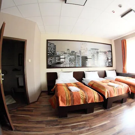 Hotel Mieszko-2