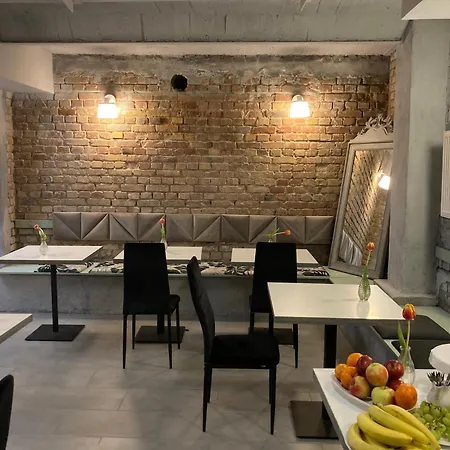 Villa Italiana pokoje z prywatnymi łazienkami&Odnowa Biologiczna-2