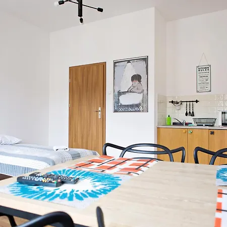 Apartamenty Folk Krakowskie Przedmiescie-3