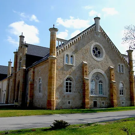 Pałac Brunów-2