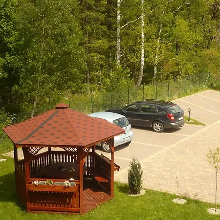 Wynajem Pokoi Willa Pod Lasem-2