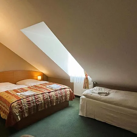 Motel Petro-3