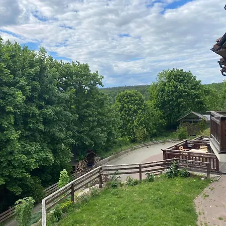 Dom przy stoku 2-3