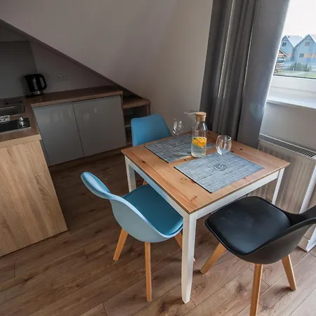 Lazur Apartamenty Domki-3