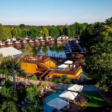 Western Camp Resort-3
