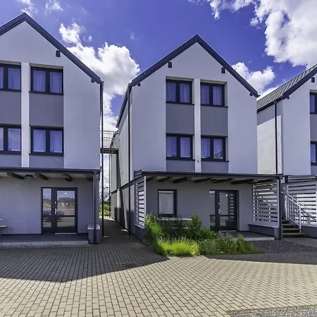 Frajda Domki - Apartamenty 6-Osobowe - Salon I Dwie Sypialnie Oraz Studia 4-Osobowe - Pokoj Z Aneksem Kuchennym-2
