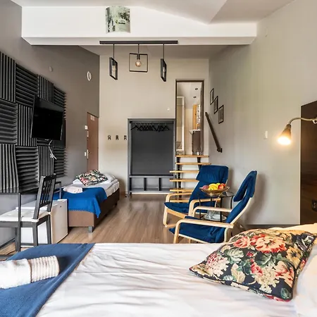 Loft Rooms-3