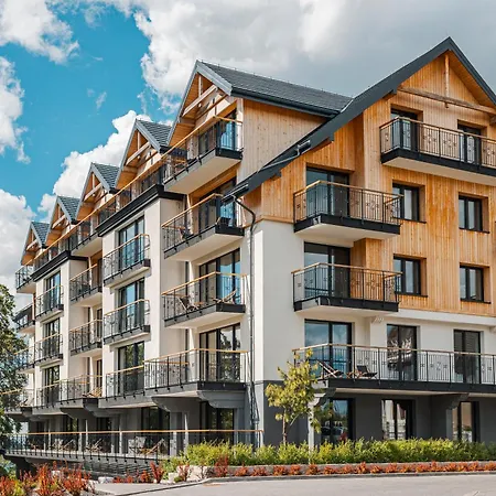 Kazalnica Family & Conference Resort With Pool & Restaurant By Solarento-2