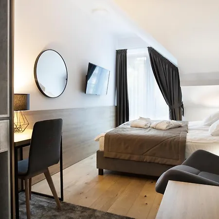 Hotel Beskid Balneo Medical Resort & Spa-3