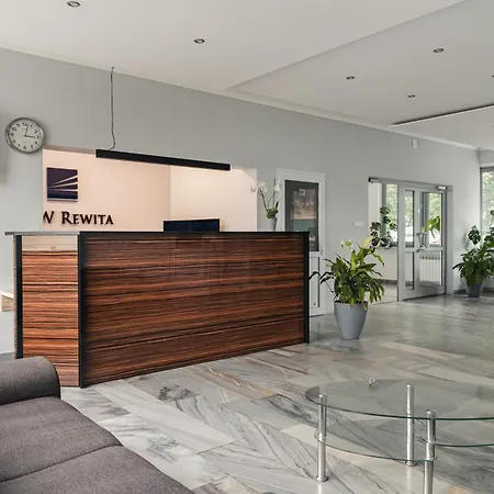 Rewita Solina-3
