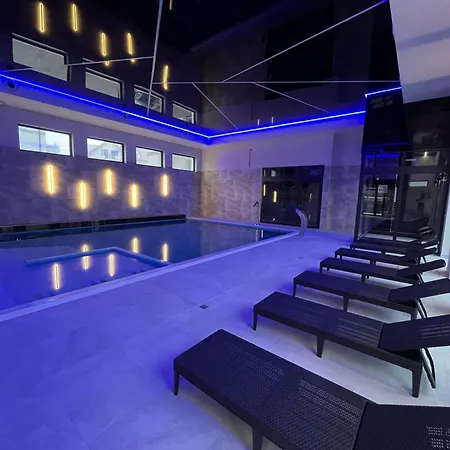 Holiday Relax & Spa-2