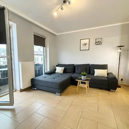 Osiedle Na Chelmonskiego - Parking - Apartamenty Bryza-3