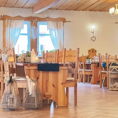 Dworek nad Wisłą-3
