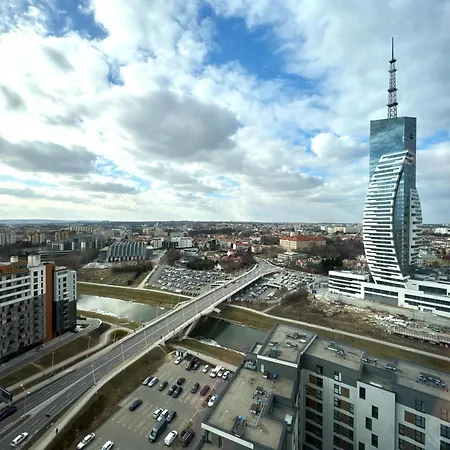 Panorama Capital Black-2