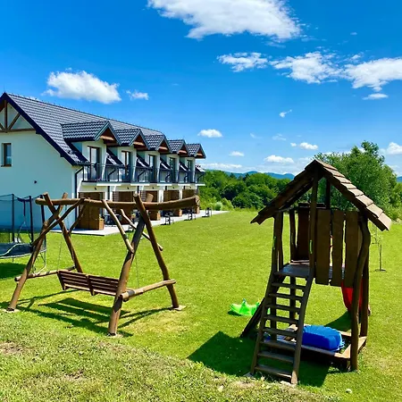 Bieszczadzkie Siedlisko apartamenty blisko Soliny i Polańczyka z widokiem na góry-2