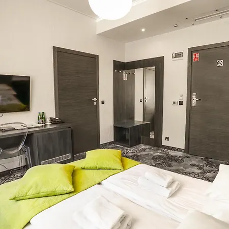 Hotel Zacisze-3