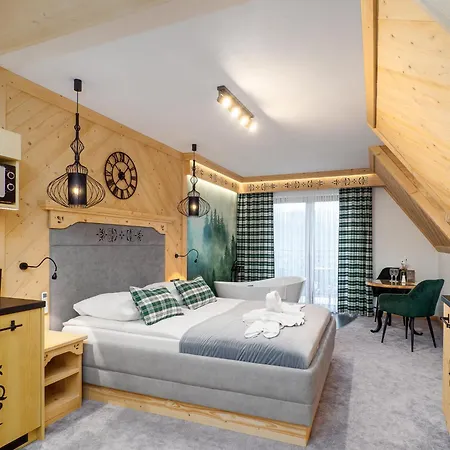 Apartamenty Małe Ciche z jacuzzi ogrodowym, widokiem na TATRY i SKY WALK-3