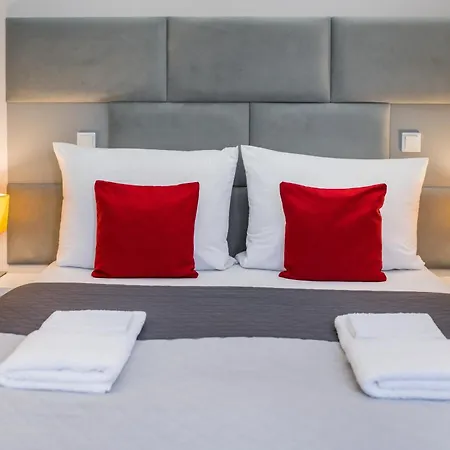 Savoy Mariacka Apartments-2