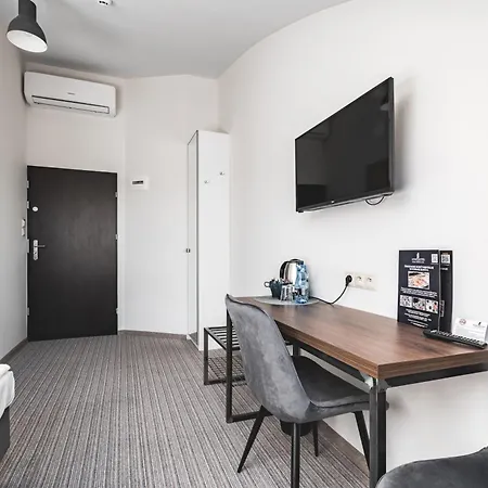 Aparthotel Stara Przędzalnia-3