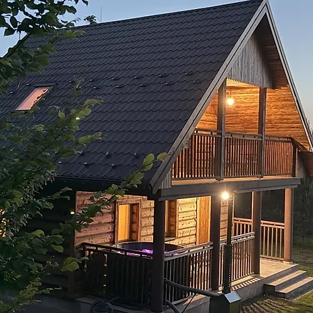 Domek w górach z jacuzzi, balią i basenem-2