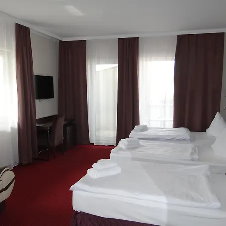 Hotel Relax-3