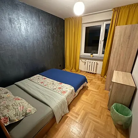 Pokoje do wynajęcia - Podwisłocze 8a-2