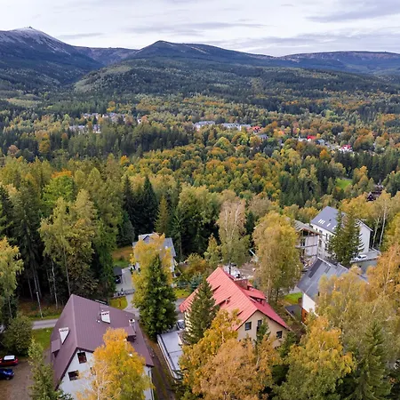 Willa Alaska-2