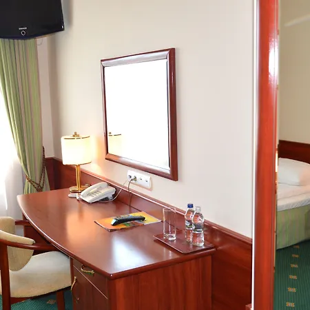 Hotel Batory-3