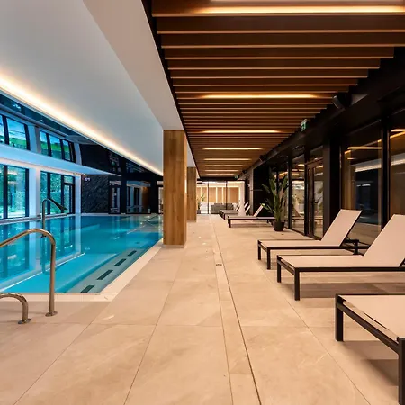 Szumy Park Hotel & Restaurant-2