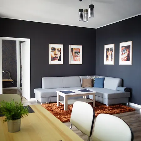 Livin Apartments Santocka-2