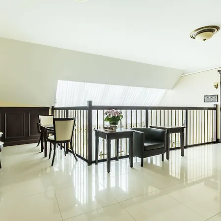 Hotel Krzyski-3
