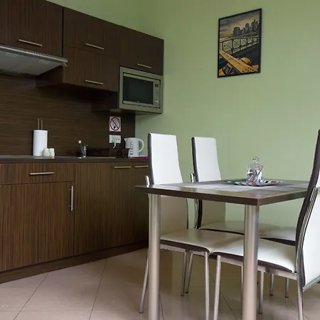 City Aparthotel-3