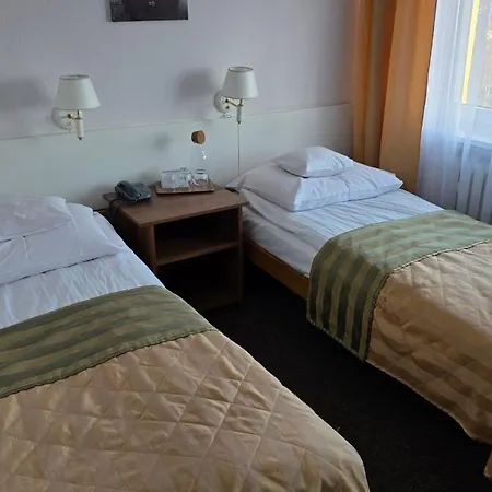 Hotel Gromada Pila-3