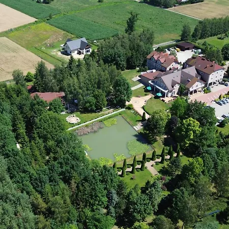 Hotel Chabrowy Dworek-2
