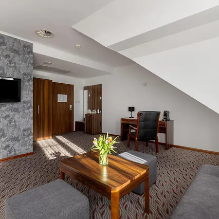 Artis Hotel & Spa-3