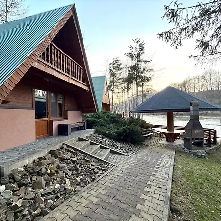 Domki Nad Rzeką Solinką Tomasz Pasławski-2