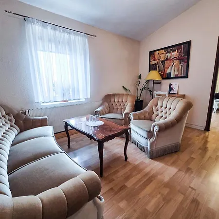 Hotel Komfort Inn - Dwór Hubertus-2