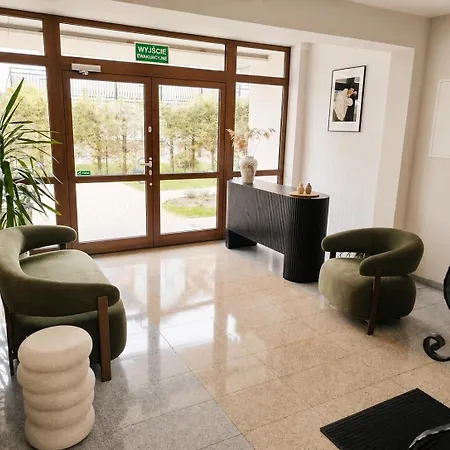 Karla, apartamenty i pokoje w Dębkach-2