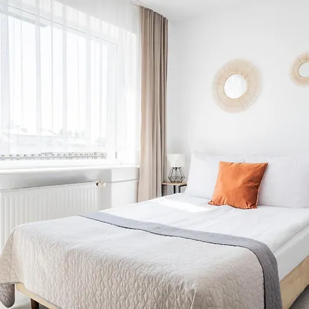 Willa Bliźniak - Pokoje i Apartamenty Bardzo Blisko Plaży-2