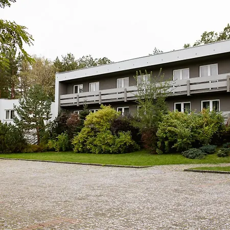 Ośrodek Wypoczynkowo-Rehabilitacyjny Perła Borów-3